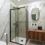 Проживание в семье Lantern Penthouse Салерно