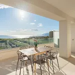 Lantern Penthouse Salernes