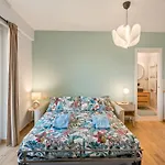 Lantern Penthouse Salernes