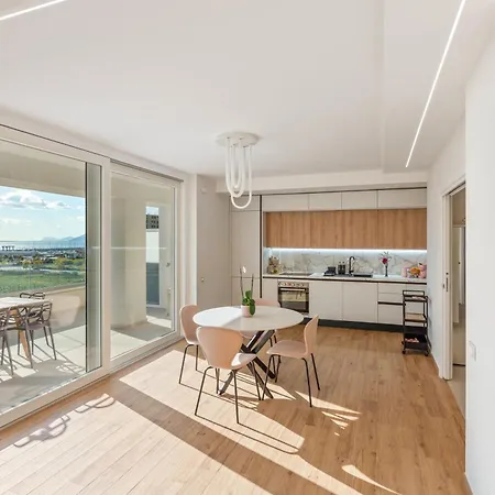Lantern Penthouse Salerno