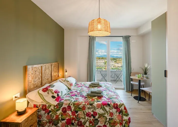 Privatunterkunft Lantern Penthouse Salerno