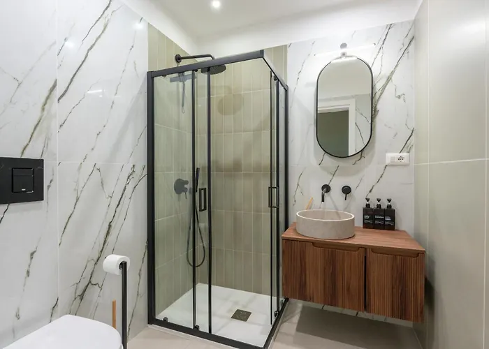 Privatunterkunft Lantern Penthouse Salerno
