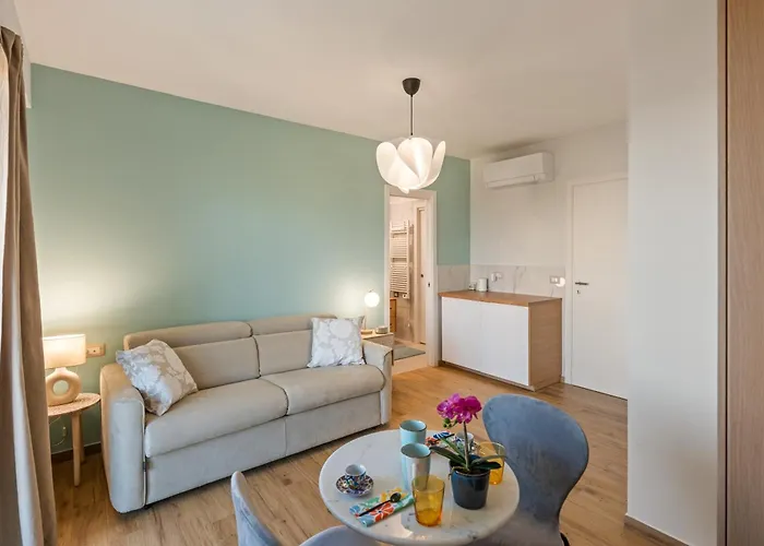 Lantern Penthouse Privatunterkunft Salerno